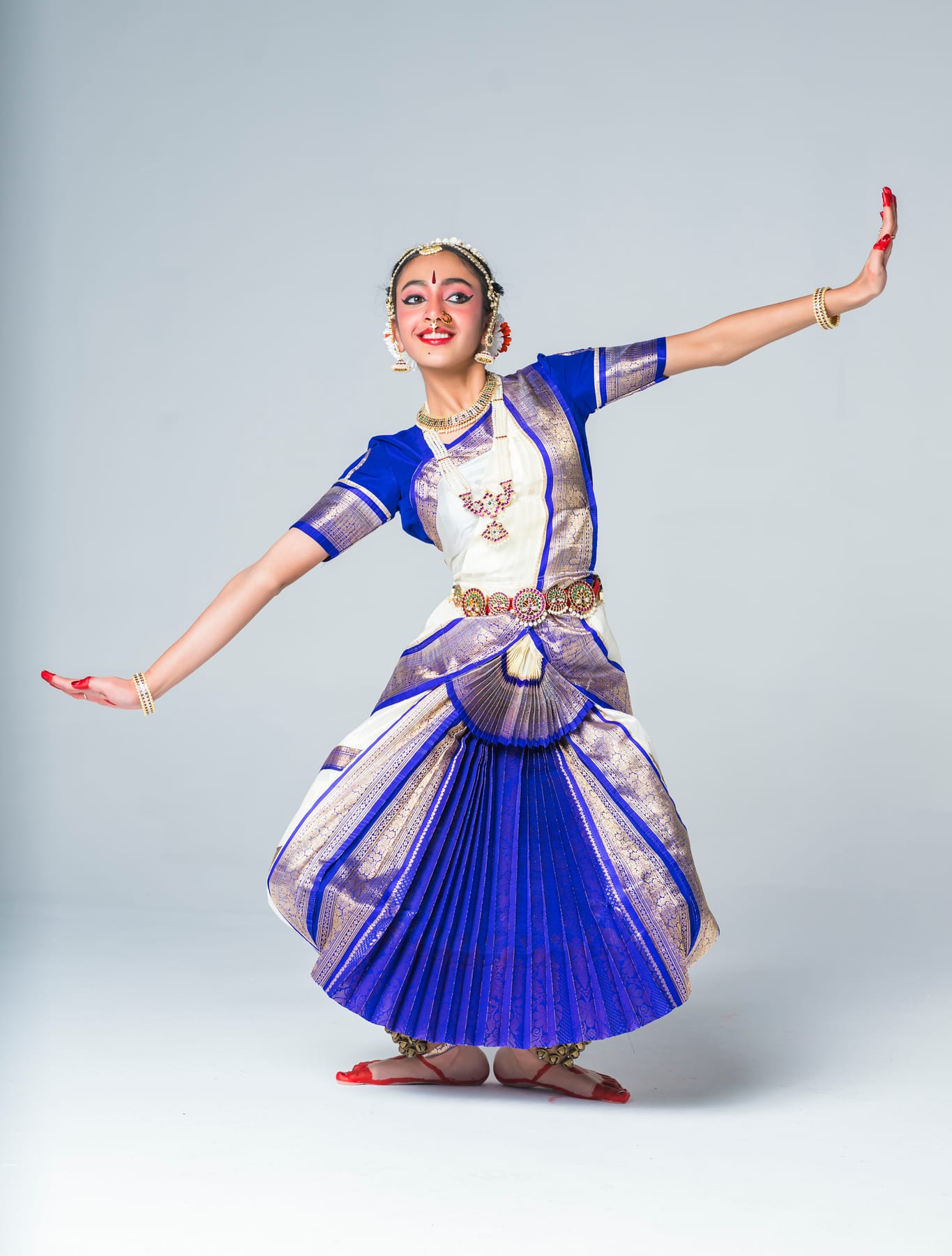 Aditi performing Bharatanatyam